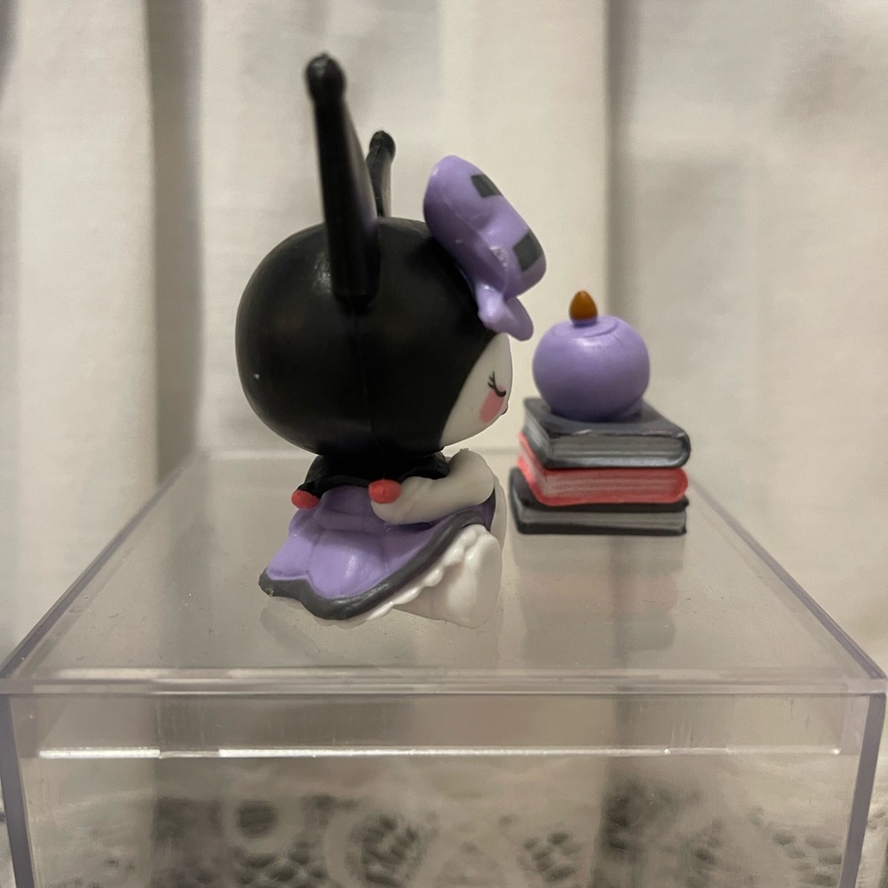 ❗️NEW❗️Lucky Divination Kuromi Figurine - Picture 4 of 4